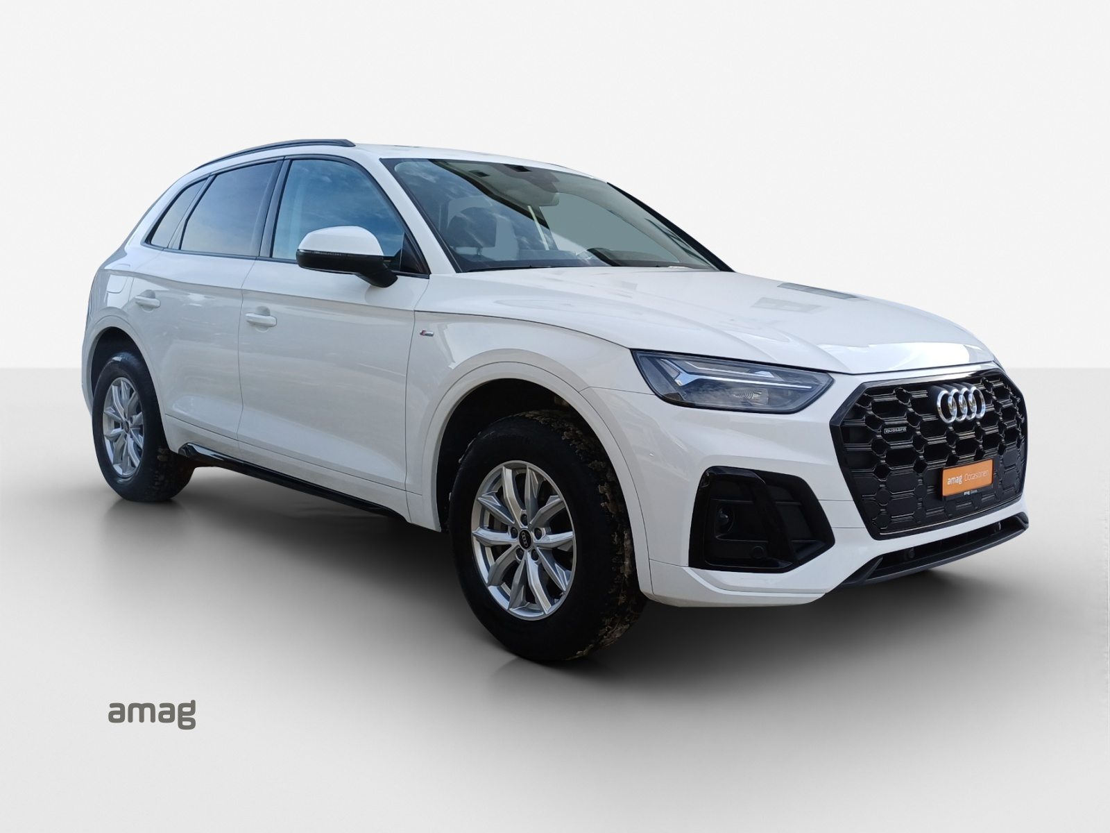 AUDI Q5 50 TFSI e S line, Full-Hybrid Petrol/Electric, Second hand / Used, Automatic - 6