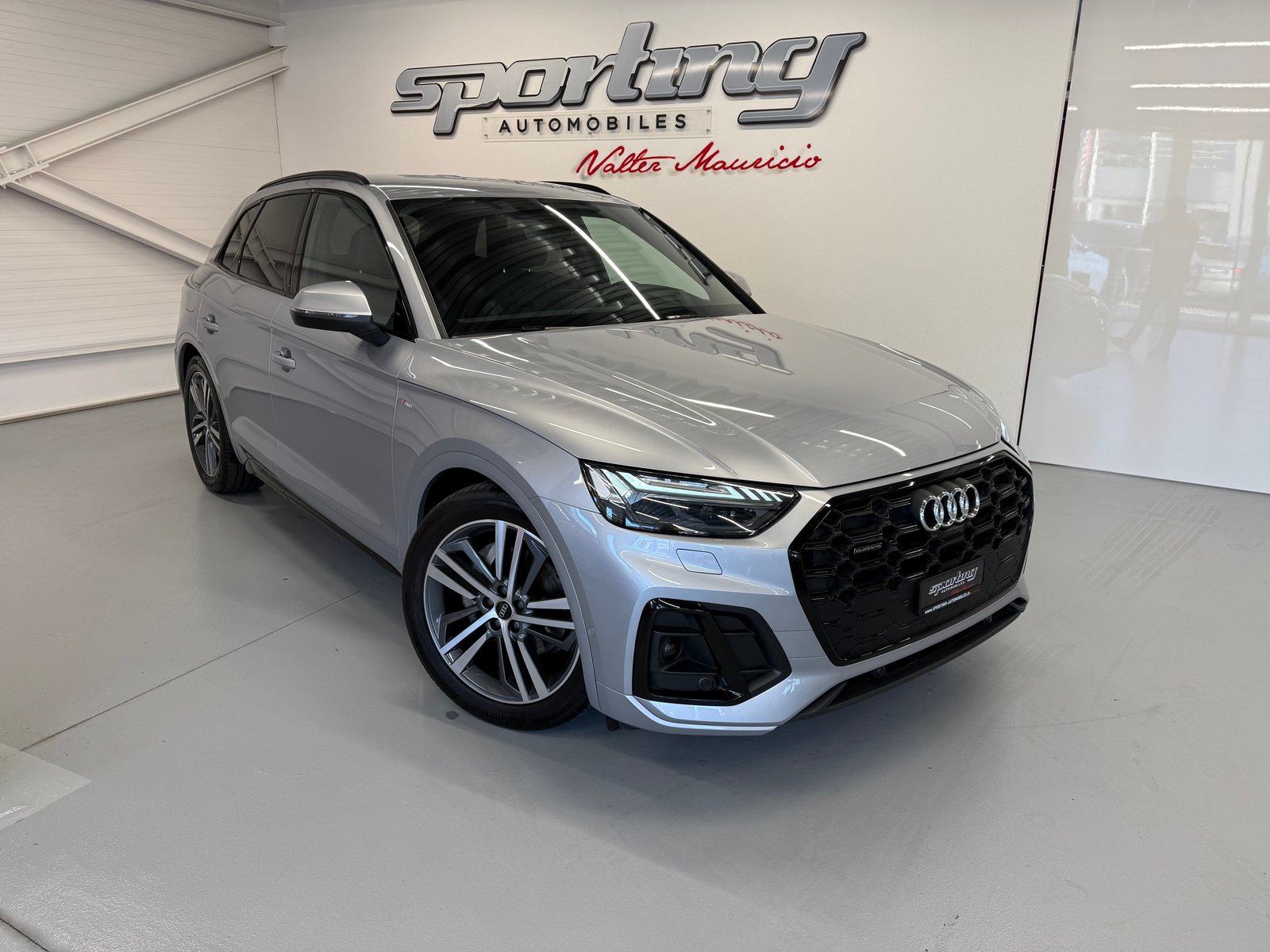 AUDI Q5 40 TDI S-line quattro S-tronic