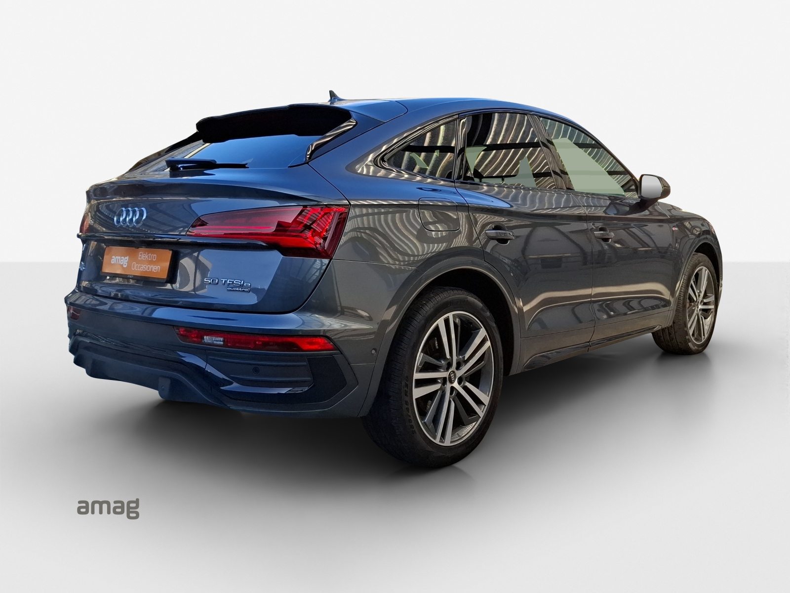 AUDI Q5 SB 50 TFSI e S line, Full-Hybrid Petrol/Electric, Second hand / Used, Automatic - 6