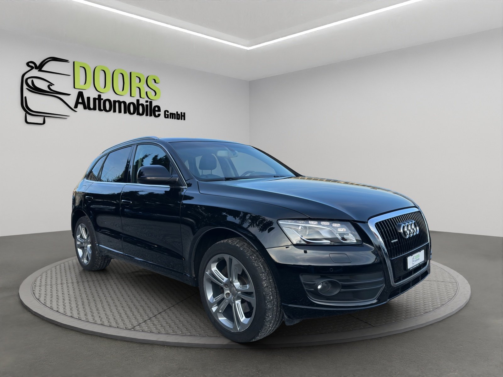 AUDI Q5 3.0 TDI quattro S-tronic