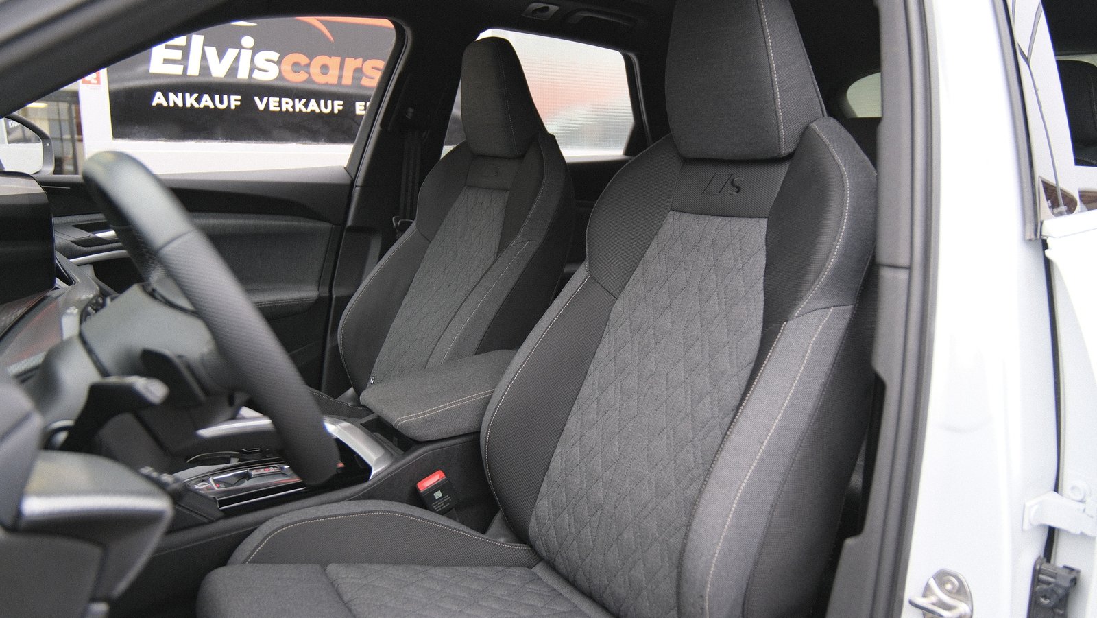 AUDI Q5 TDI quattro S line 150 kW S-tronic, Mild-Hybrid Diesel/Electric, Second hand / Used, Automatic - 5