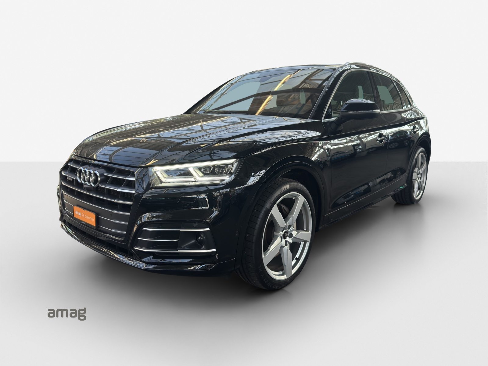 AUDI Q5 55 TFSI e sport