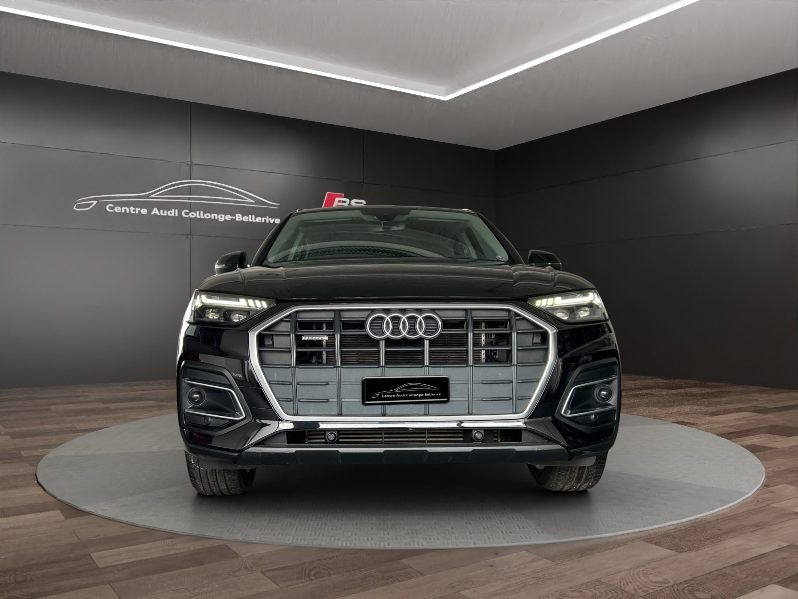 AUDI Q5 50 TFSI e, Hybride Intégral Essence/Électricité, Occasion / Utilisé, Automatique - 2