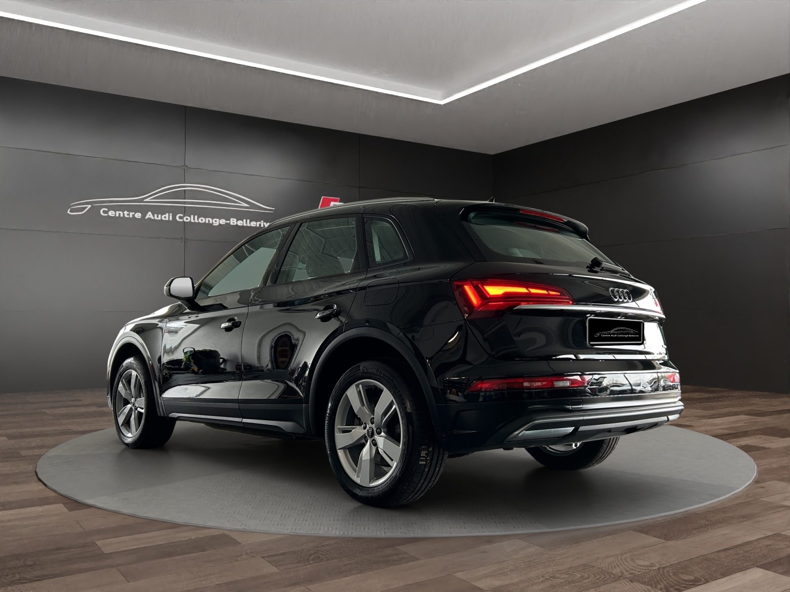AUDI Q5 50 TFSI e, Hybride Intégral Essence/Électricité, Occasion / Utilisé, Automatique - 4