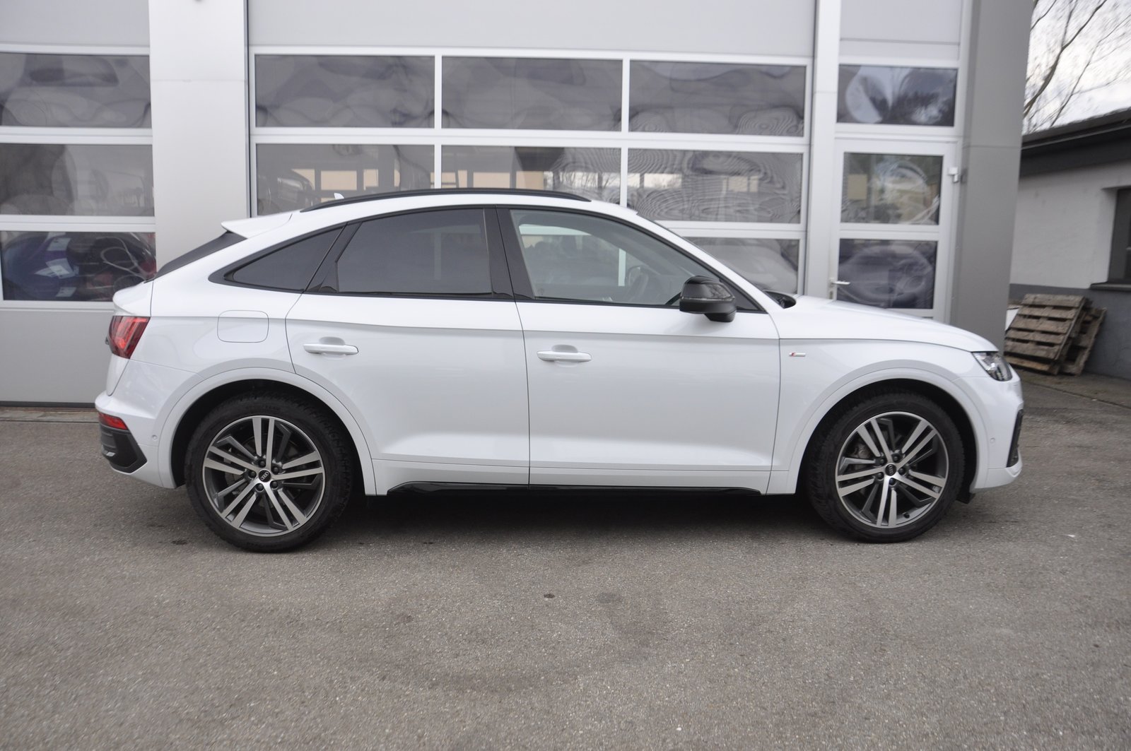 AUDI Q5 Sportback 45 TFSI S line quattro S-tronic I Anhänge, Benzina, Occasioni / Usate, Automatico - 2