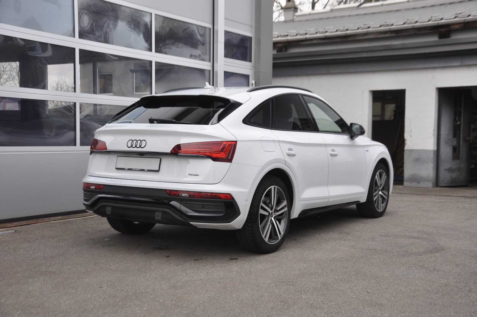 AUDI Q5 Sportback 45 TFSI S line quattro S-tronic I Anhänge, Benzina, Occasioni / Usate, Automatico - 3