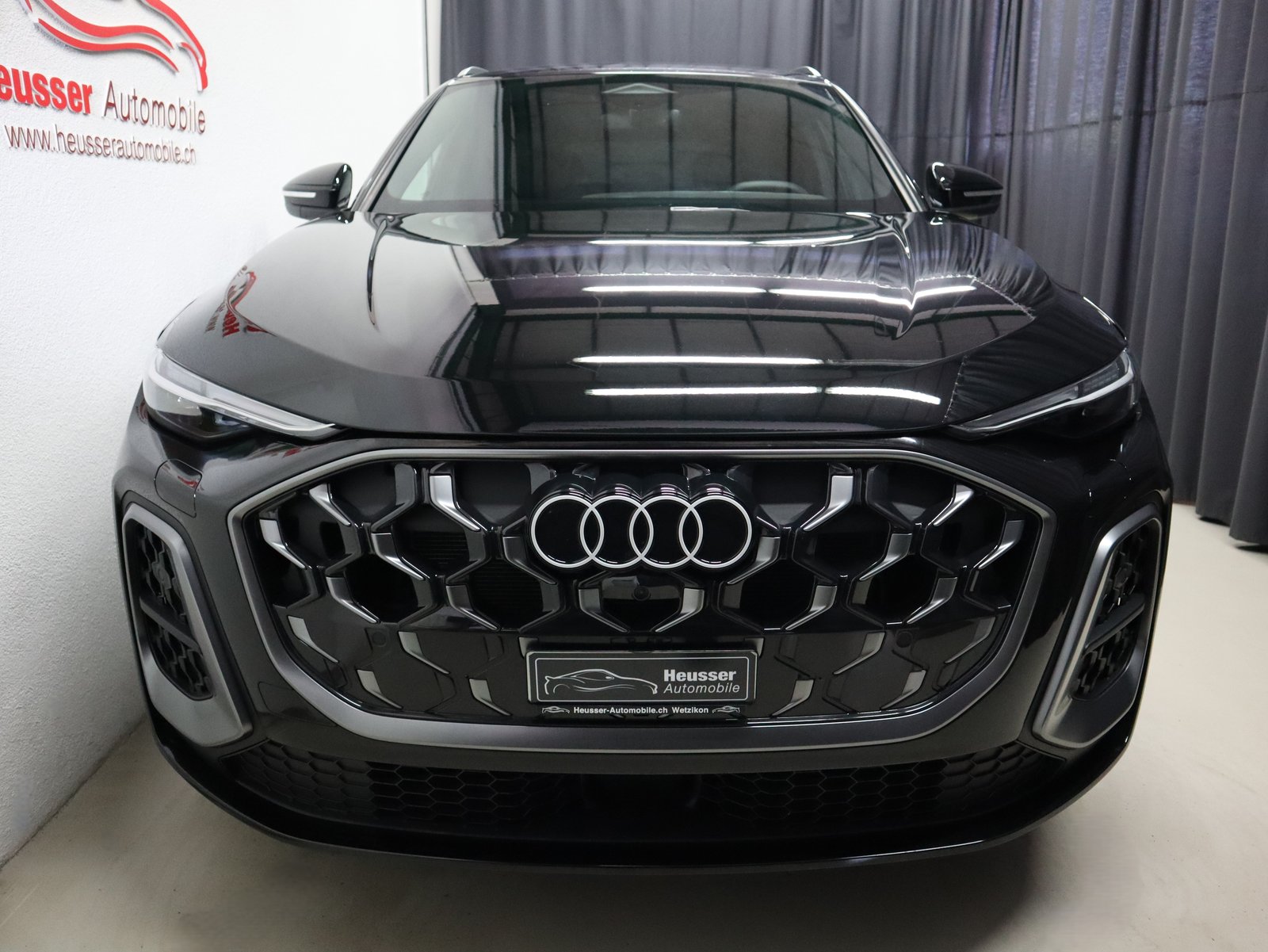 AUDI Q5 TDI quatto 150 kW S-tronic S Line Edition - Navi - M, Mild-Hybrid Diesel/Electric, Second hand / Used, Automatic - 7