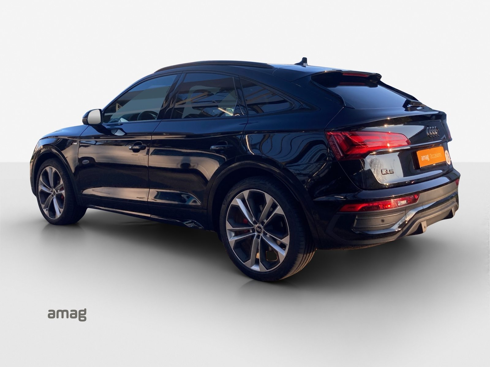 AUDI Q5 SB 40 TDI Black Edition, Diesel, Second hand / Used, Automatic - 3