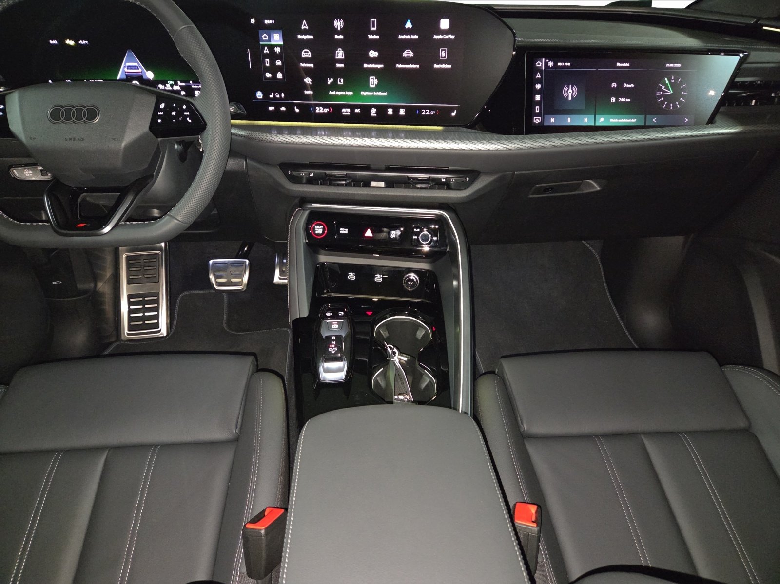 AUDI Q5 TDI quattro 150 kW S-tronic, Mild-Hybrid Diesel/Elektro, Occasion / Gebraucht, Automatik - 7