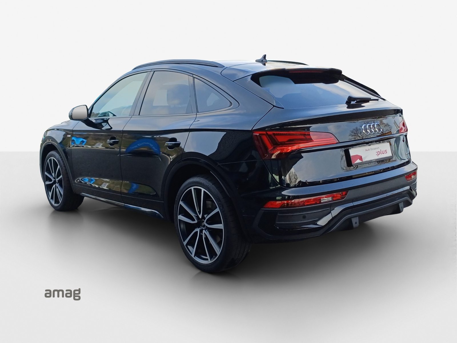 AUDI Q5 SB 45 TFSI Black Edition, Petrol, Second hand / Used, Automatic - 3