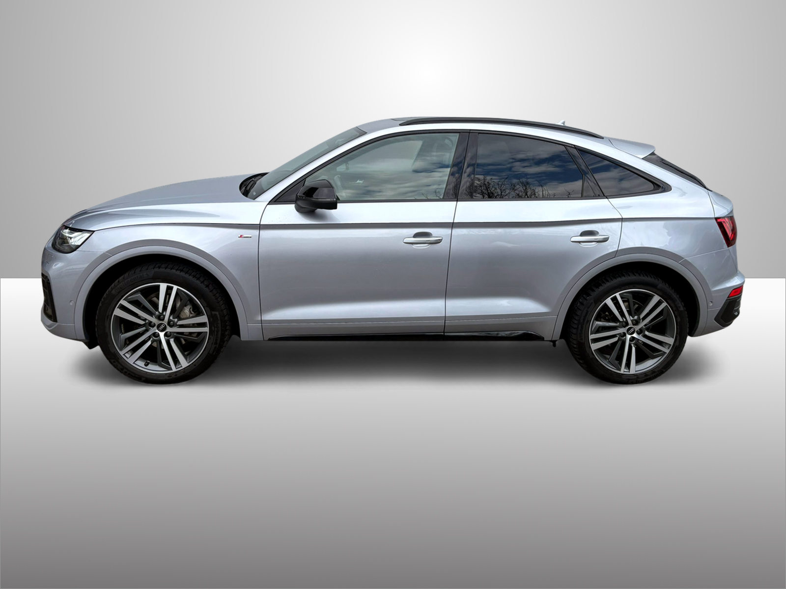 AUDI Q5 SB 45 TFSI Black Edition, Petrol, Second hand / Used, Automatic - 3
