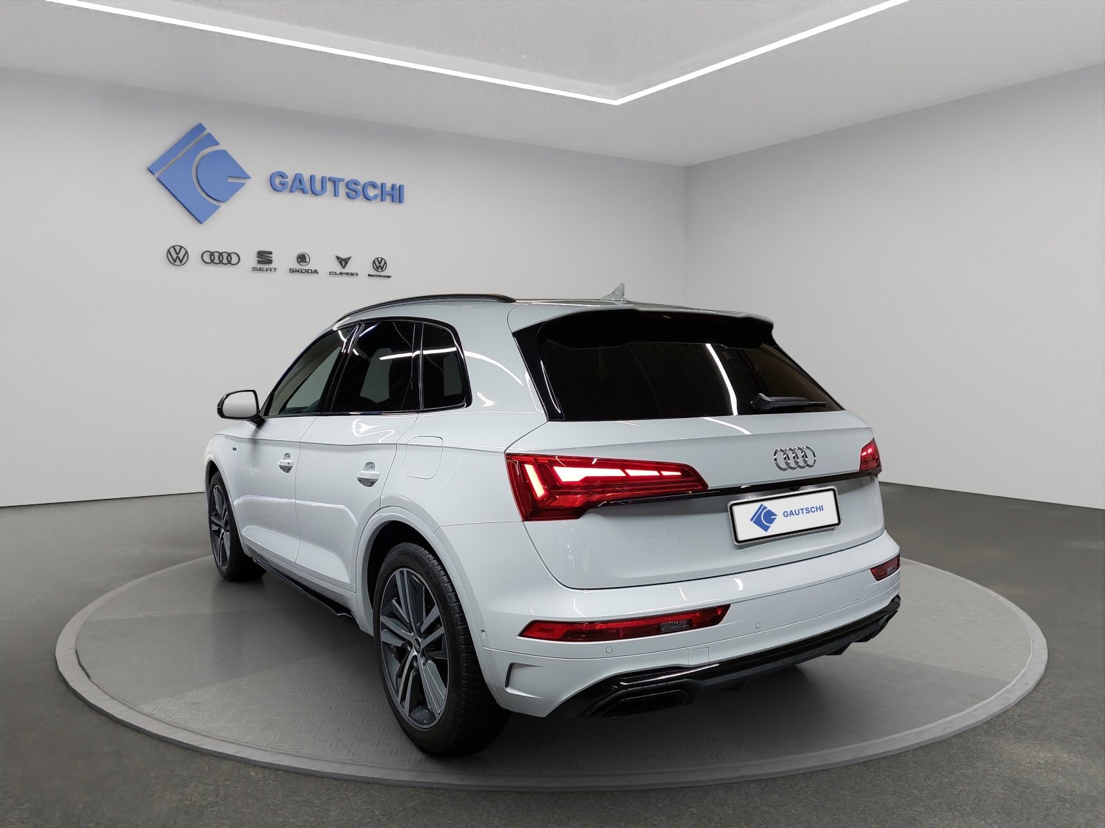 AUDI Q5 50 TFSI e PHEV Black Edition quattro S-tronic, Plug-in-Hybrid Benzin/Elektro, Occasion / Gebraucht, Automatik - 3