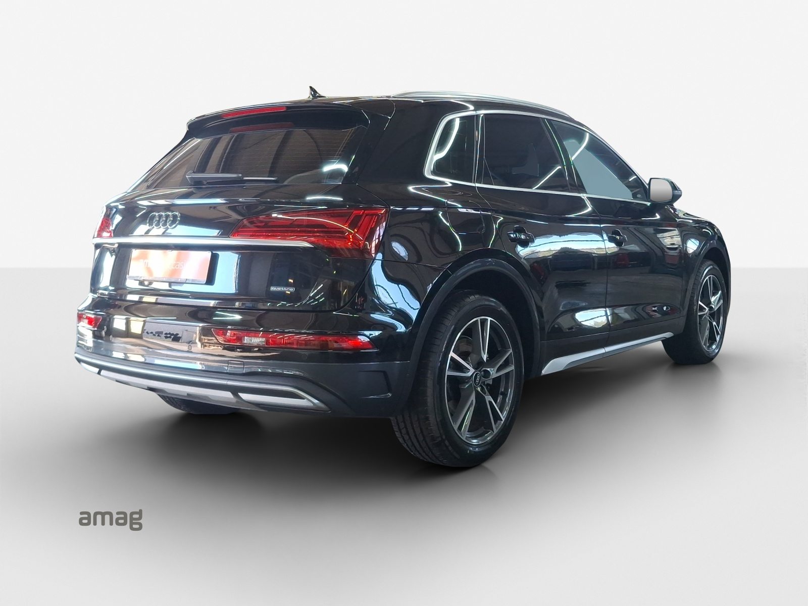 AUDI Q5 45 TFSI advanced, Petrol, Second hand / Used, Automatic - 5