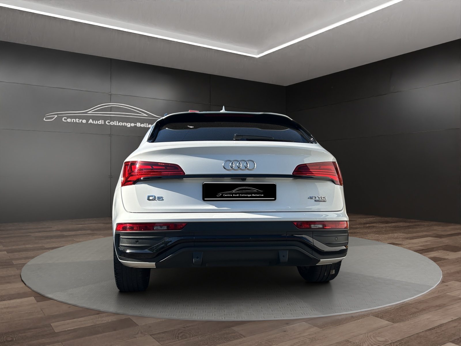 AUDI Q5 SB 40 TDI Black Edition, Diesel, Second hand / Used, Automatic - 4
