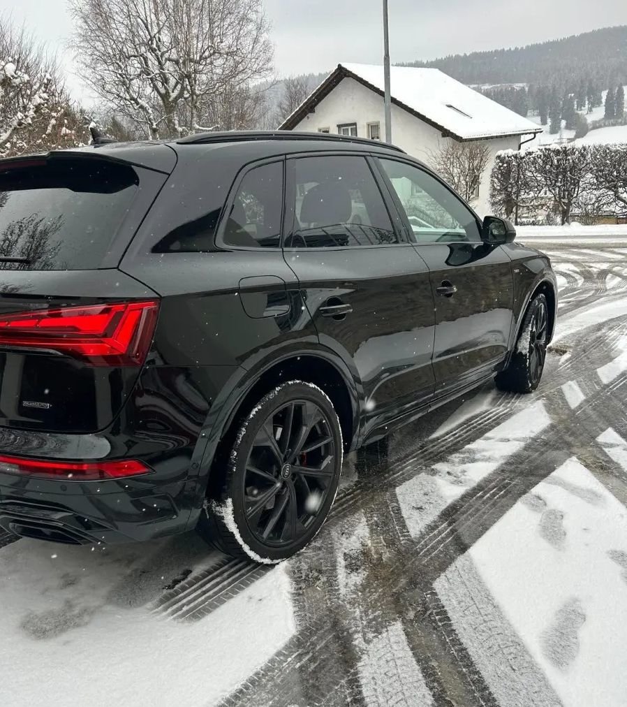 AUDI Q5 2.0 40 TDI Black Edition quattro S-Tronic, Hybride Intégral Diesel/Électricité, Occasion / Utilisé, Automatique - 4