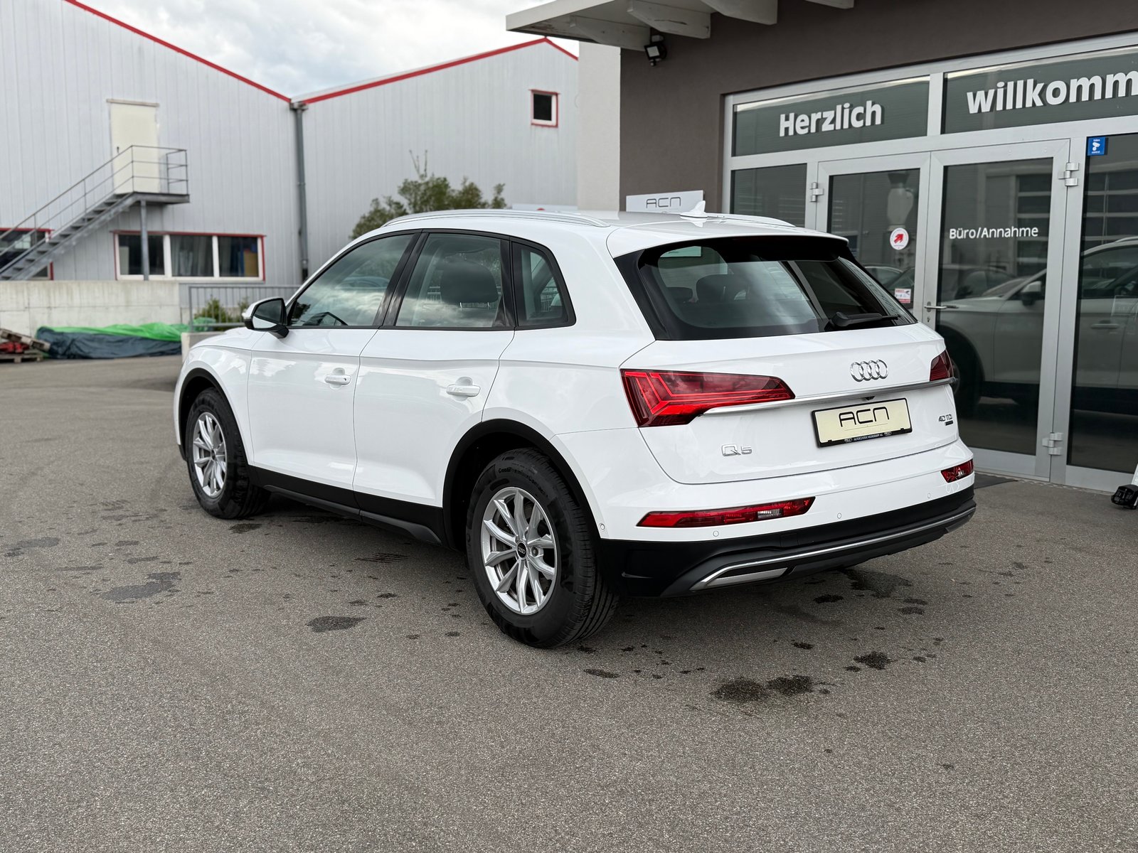 AUDI Q5 40 TDI quattro S-tronic, Mild-Hybrid Diesel/Elektro, Occasion / Gebraucht, Automatik - 5