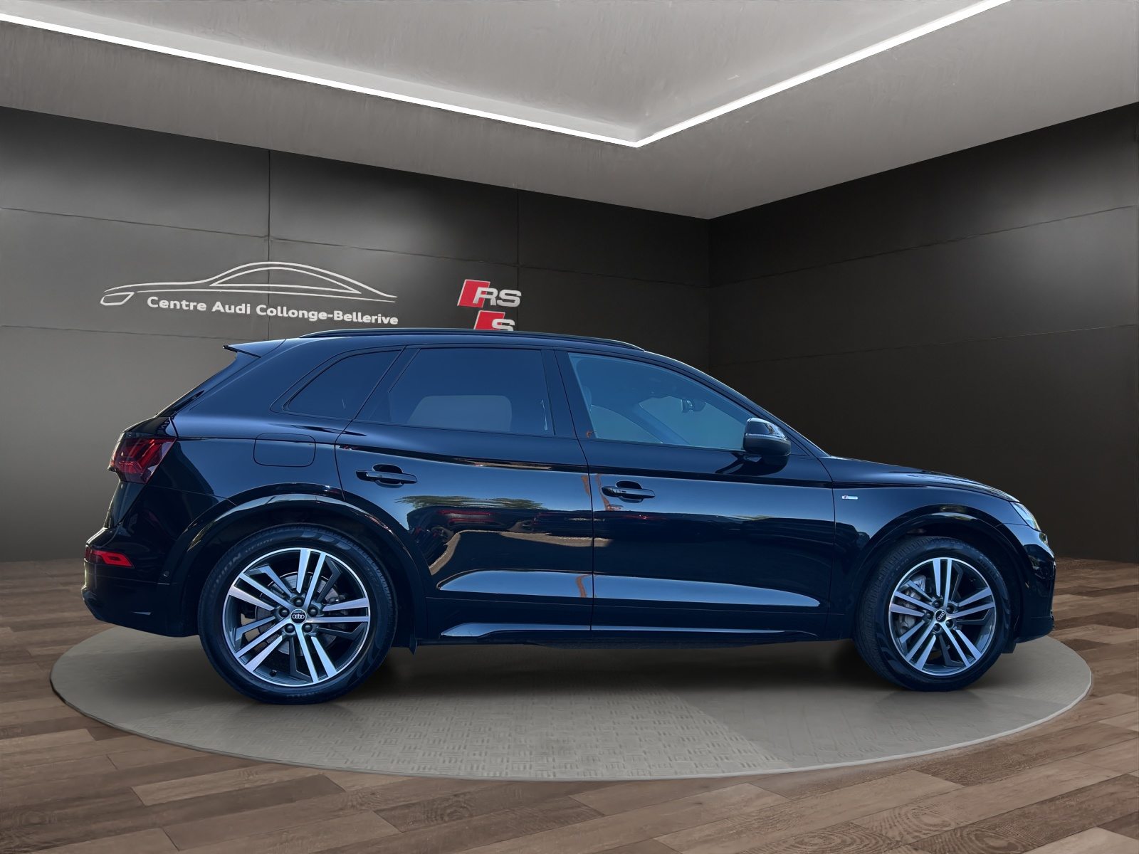 AUDI Q5 50 TFSI e Black Edition, Hybride Intégral Essence/Électricité, Occasion / Utilisé, Automatique - 7