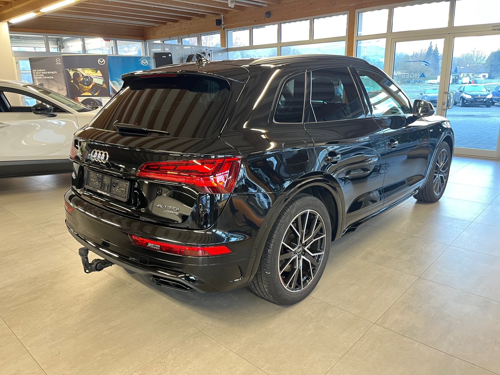 AUDI Q5 Sportback 40 TDI Blackedition quattro S-tronic, Mild-Hybrid Diesel/Elektro, Occasion / Gebraucht, Automatik - 4