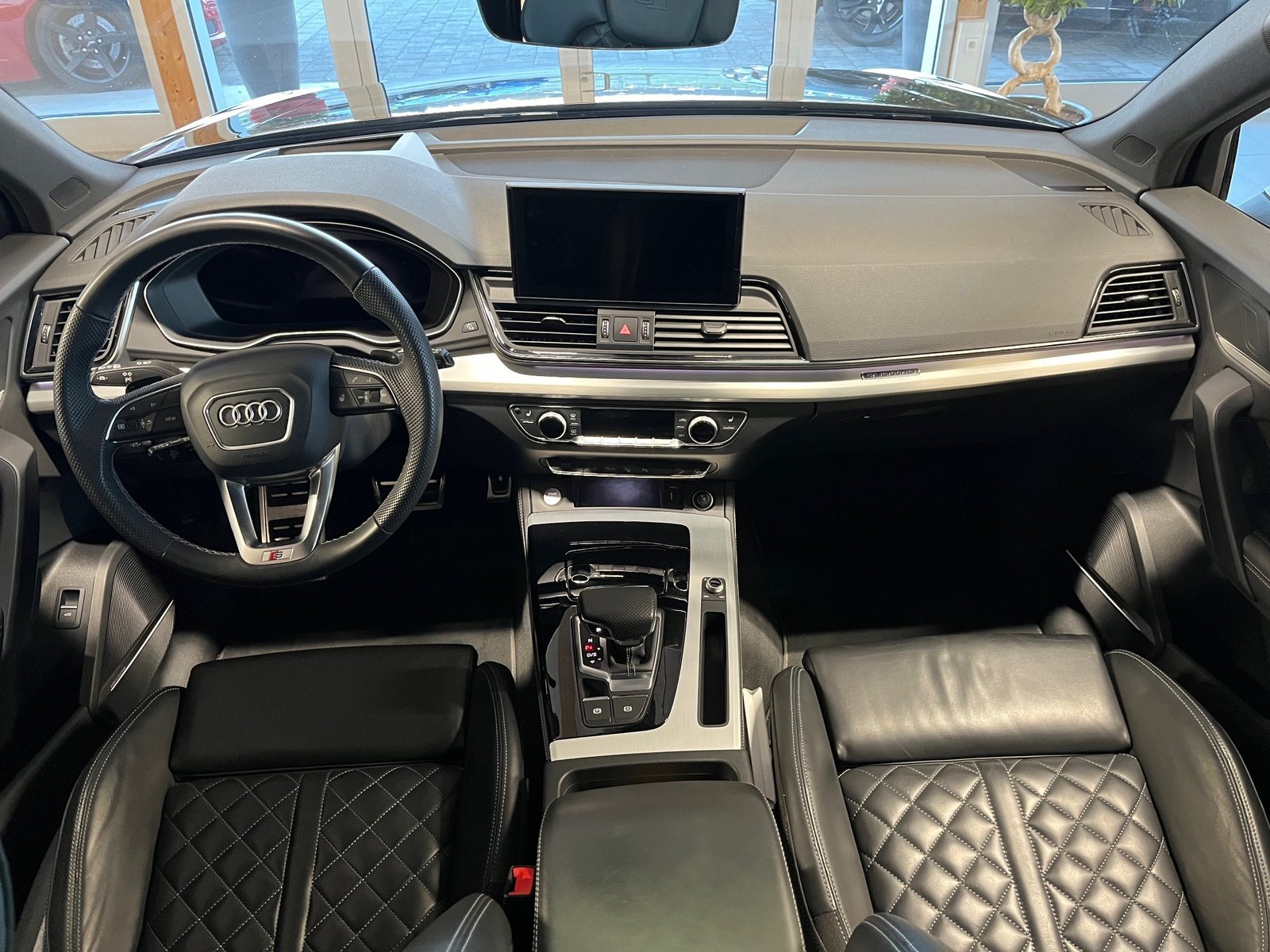 AUDI Q5 Sportback 40 TDI Blackedition quattro S-tronic, Mild-Hybrid Diesel/Elektro, Occasion / Gebraucht, Automatik - 6