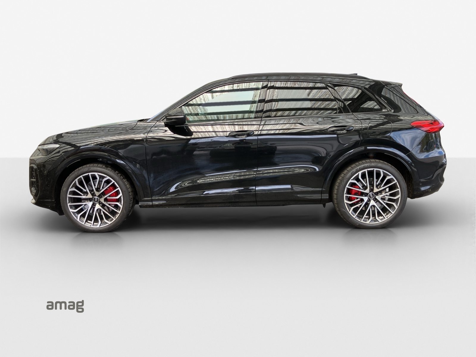 AUDI Q5 SUV e-hybrid 270 kW, Hybride Intégral Essence/Électricité, Occasion / Utilisé, Automatique - 2