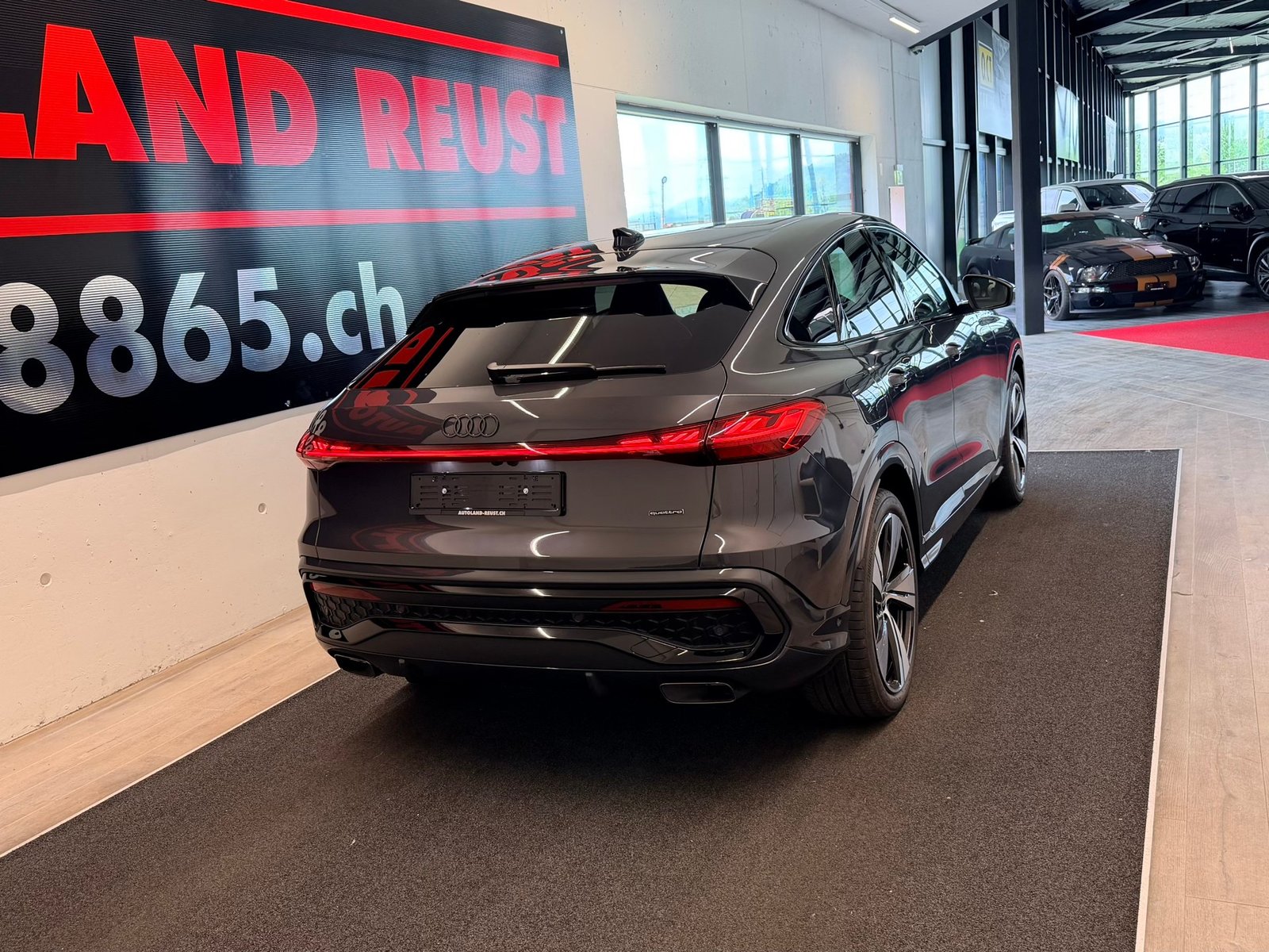 AUDI Q5 Sportback S Line TFSI quattro 150 kW S-tronic, Mild-Hybrid Benzin/Elektro, Occasion / Gebraucht, Automatik - 7