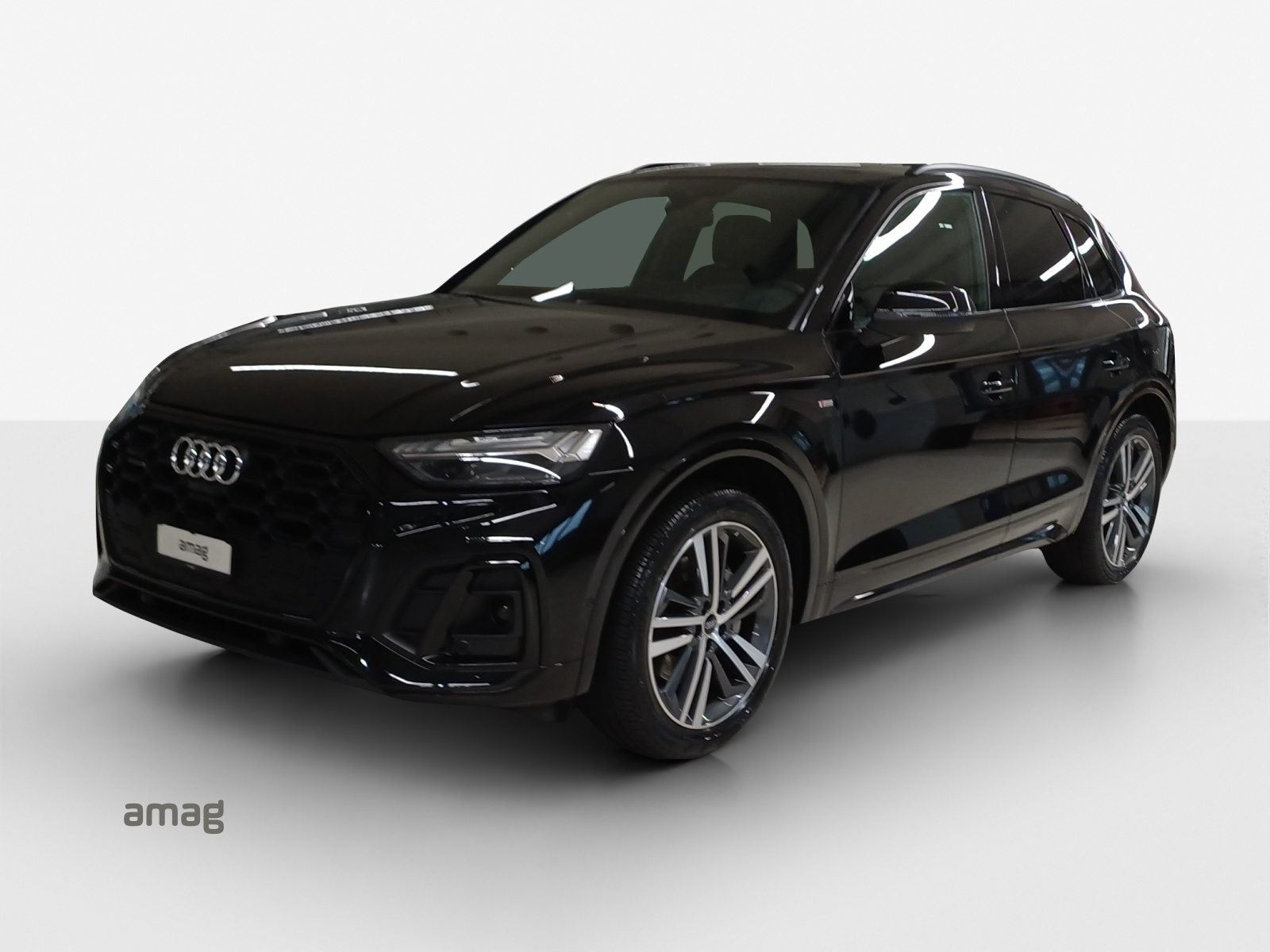 AUDI Q5 55 TFSI e S line