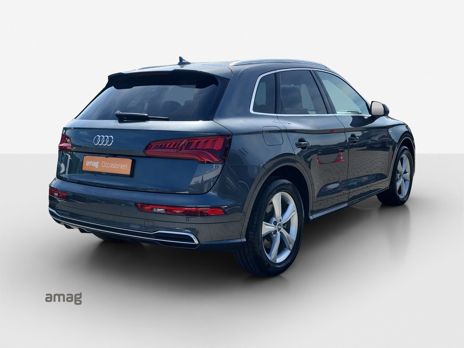 AUDI Q5 sport, Petrol, Second hand / Used, Automatic - 5
