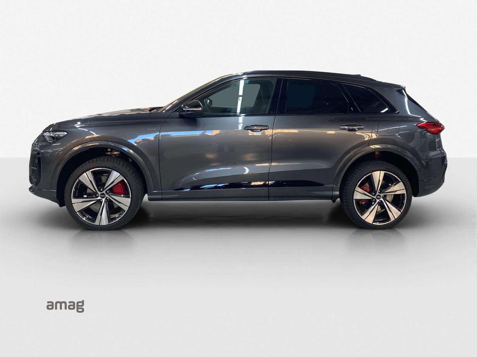 AUDI Q5 SUV e-hybrid 270 kW, Voll-Hybrid Benzin/Elektro, Occasion / Gebraucht, Automatik - 3