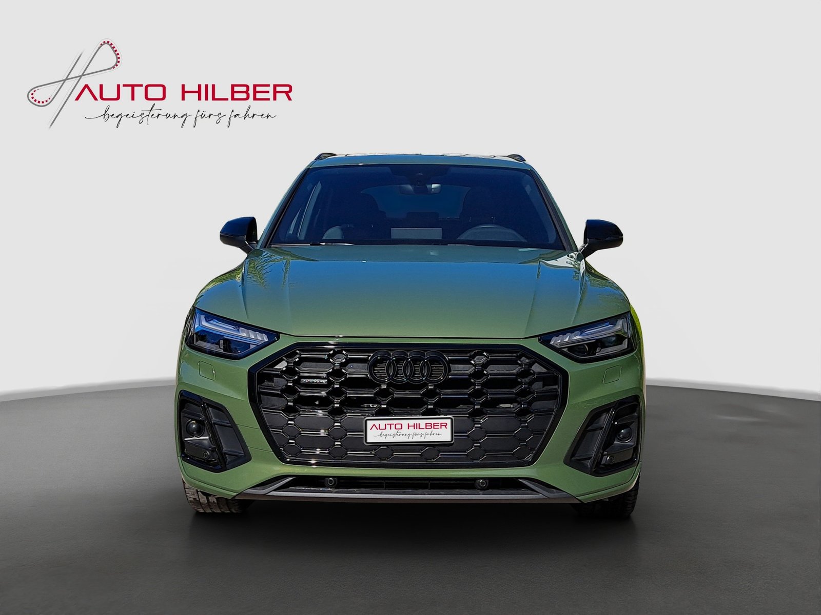 AUDI Q5 40 TFSI S line quattro S-tronic *AHK* *Distriktgrün, Benzin, Occasion / Gebraucht, Automatik - 2