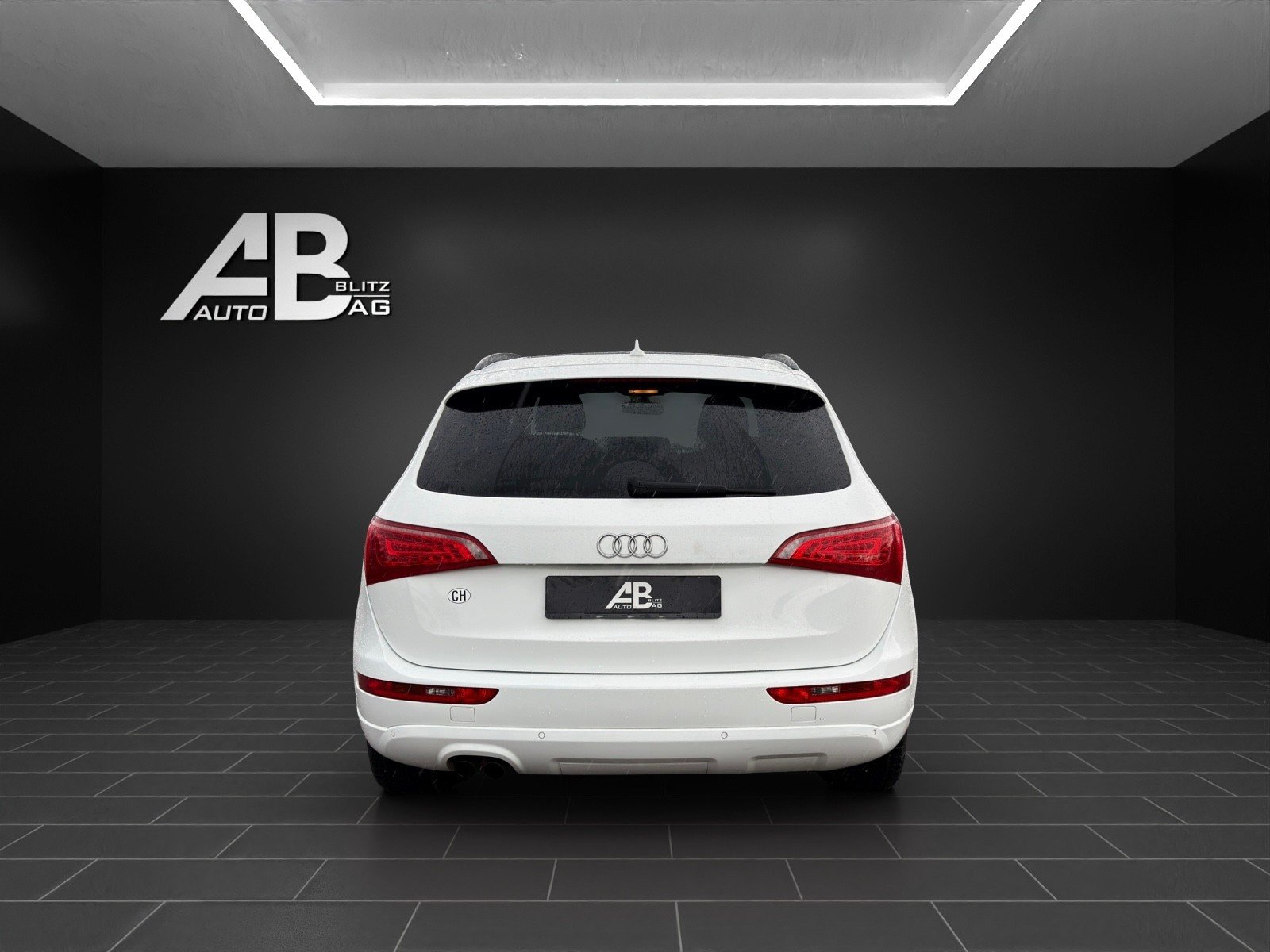 AUDI Q5 2.0 TDI S-Line quattro S-tronic mit 170 PS, Diesel, Occasion / Gebraucht, Automatik - 4
