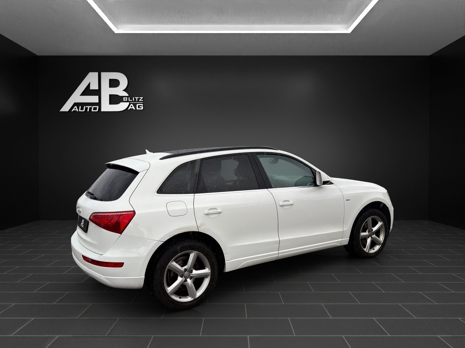 AUDI Q5 2.0 TDI S-Line quattro S-tronic mit 170 PS, Diesel, Occasion / Gebraucht, Automatik - 5