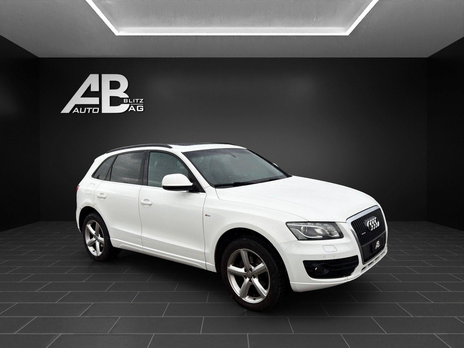 AUDI Q5 2.0 TDI S-Line quattro S-tronic mit 170 PS, Diesel, Occasion / Gebraucht, Automatik - 6
