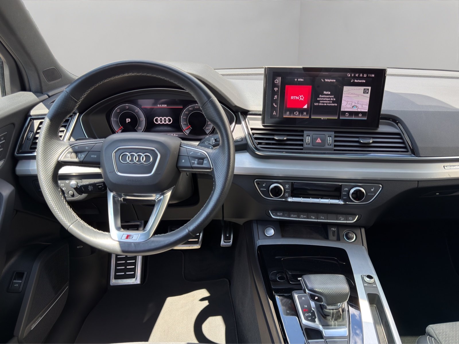 AUDI Q5 40 TDI Black Edition quattro S-tronic, Mild-Hybrid Diesel/Elektro, Occasion / Gebraucht, Automatik - 7