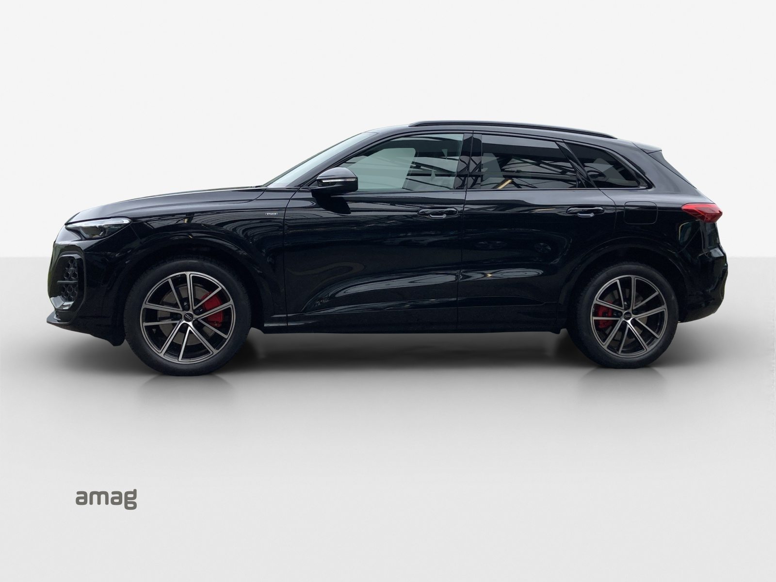 AUDI Q5 SUV e-hybrid 270 kW, Full-Hybrid Petrol/Electric, Second hand / Used, Automatic - 2