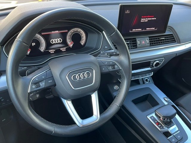 AUDI Q5 40 TDI S-line quattro S-tronic, Mild-Hybrid Diesel/Elektro, Occasion / Gebraucht, Automatik - 5