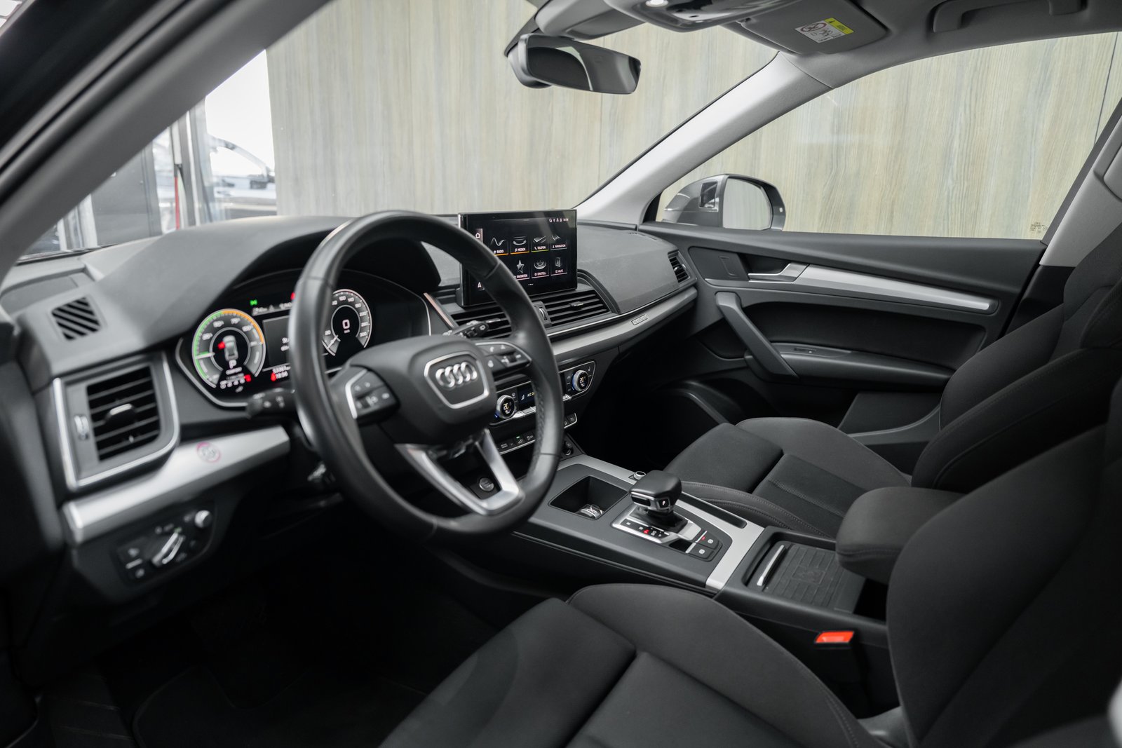 AUDI Q5 55 TFSI e PHEV S line quattro S-tronic, Plug-in-Hybrid Petrol/Electric, Second hand / Used, Automatic - 4