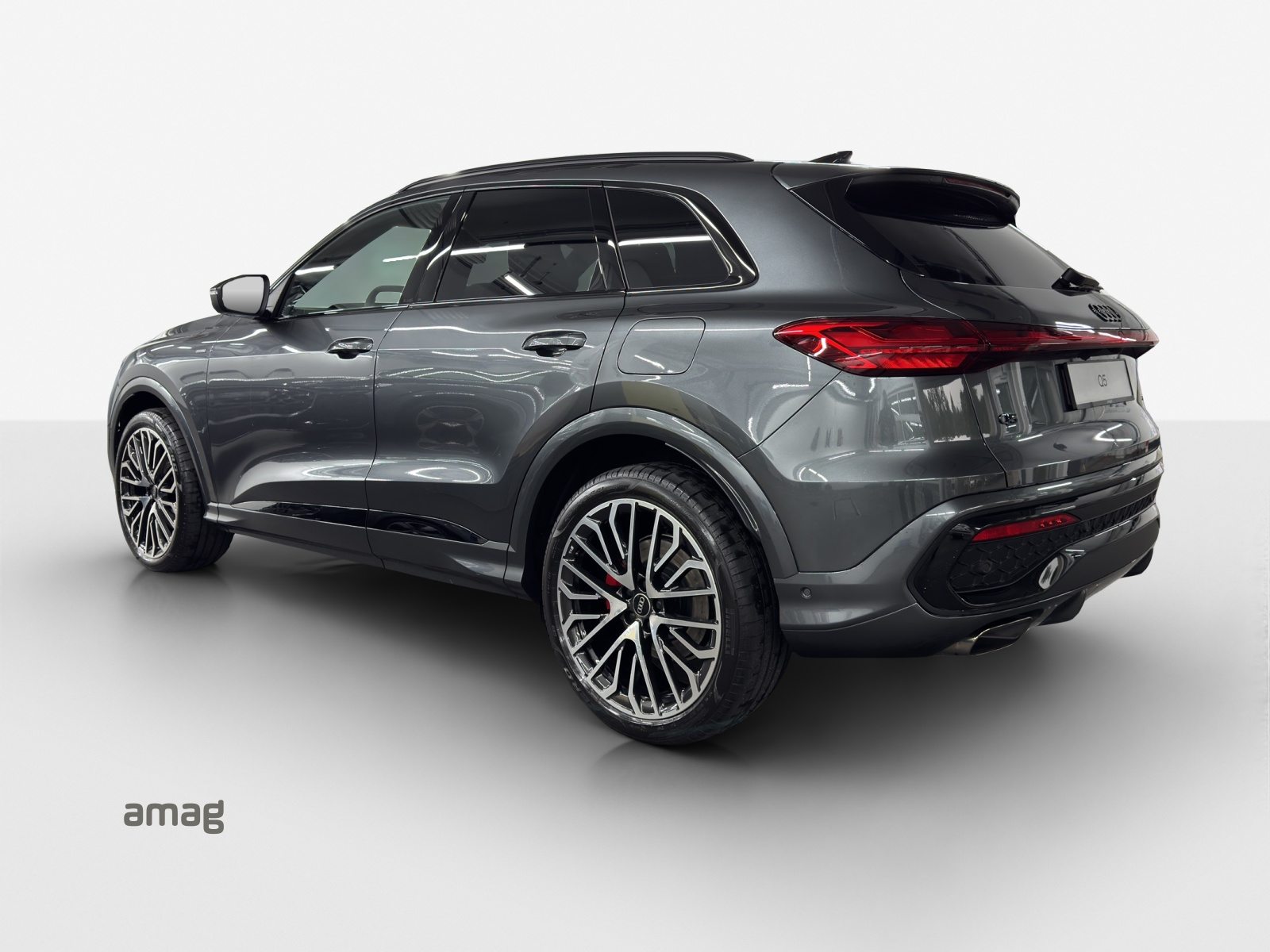 AUDI Q5 SUV e-hybrid 220 kW, Full-Hybrid Petrol/Electric, Second hand / Used, Automatic - 3