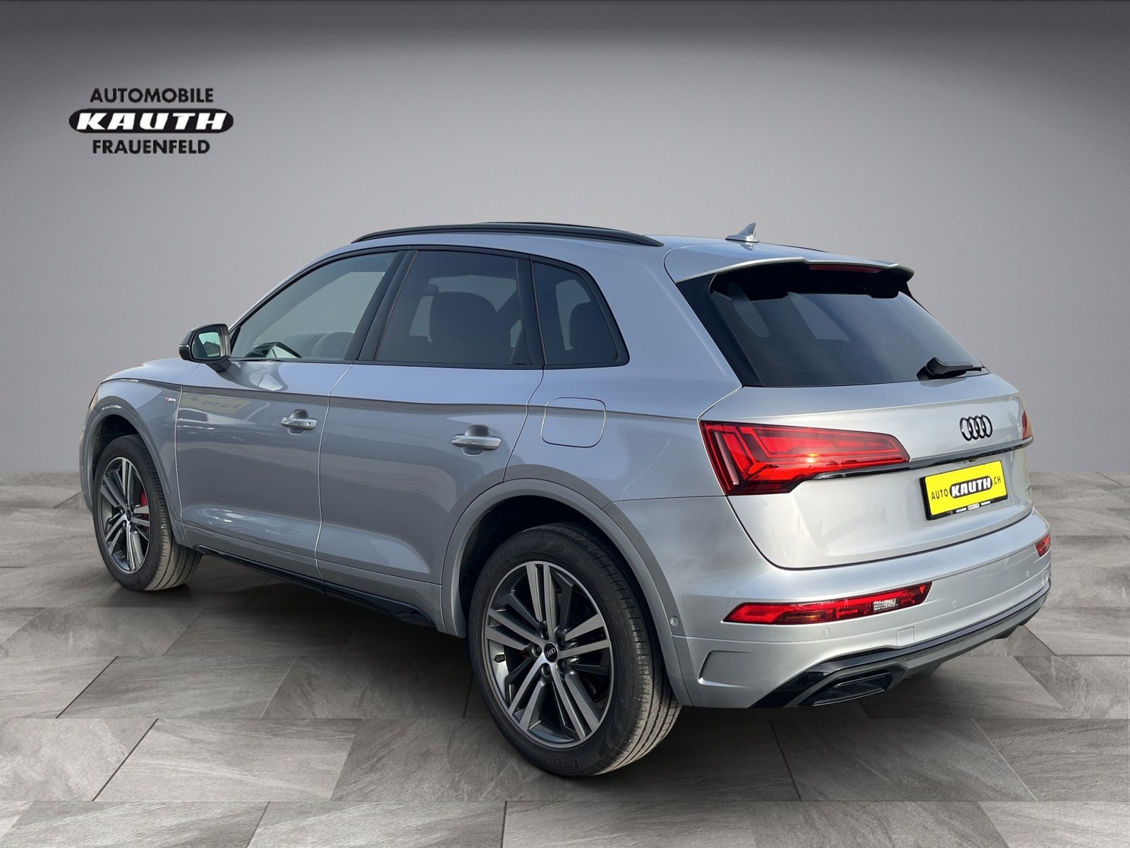 AUDI Q5 55 TFSI e PHEV S line quattro S-tronic*Panodach, AHK, Plug-in-Hybrid Benzin/Elektro, Occasion / Gebraucht, Automatik - 3