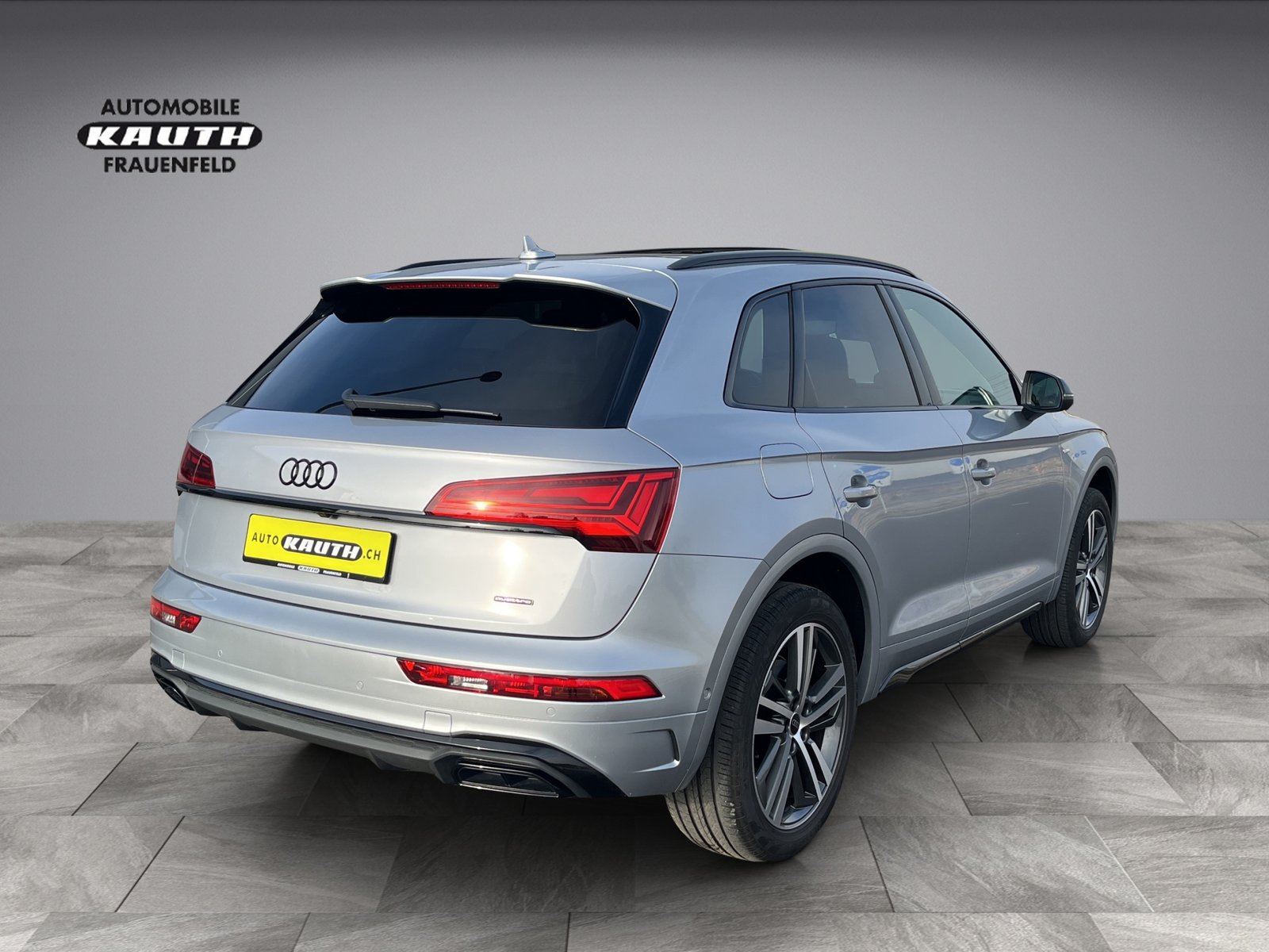 AUDI Q5 55 TFSI e PHEV S line quattro S-tronic*Panodach, AHK, Plug-in-Hybrid Benzin/Elektro, Occasion / Gebraucht, Automatik - 6