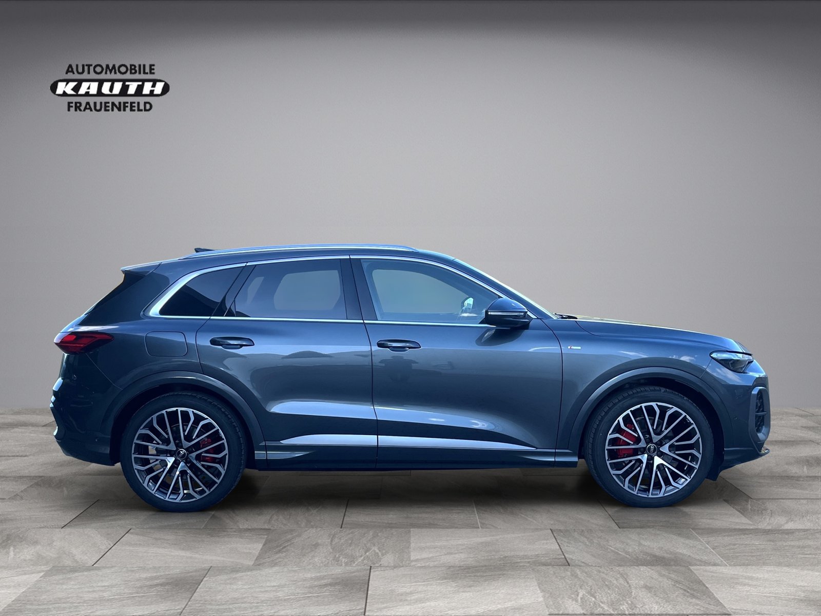 AUDI Q5 40 TFSI S line quattro S-tronic*New Modell, 360Kamer, Petrol, Second hand / Used, Automatic - 7