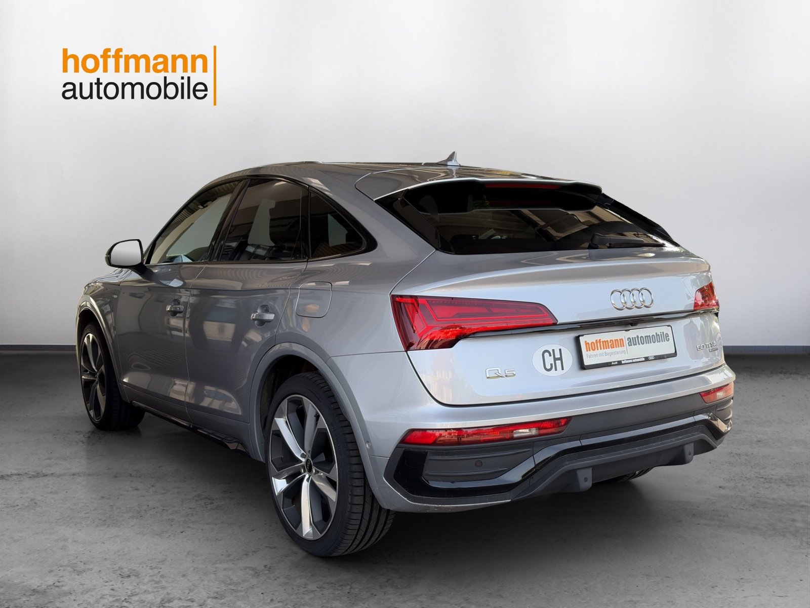 AUDI Q5 Sportback 50 TFSI e PHEV S line quattro S-tronic, Plug-in-Hybrid Petrol/Electric, Second hand / Used, Automatic - 6