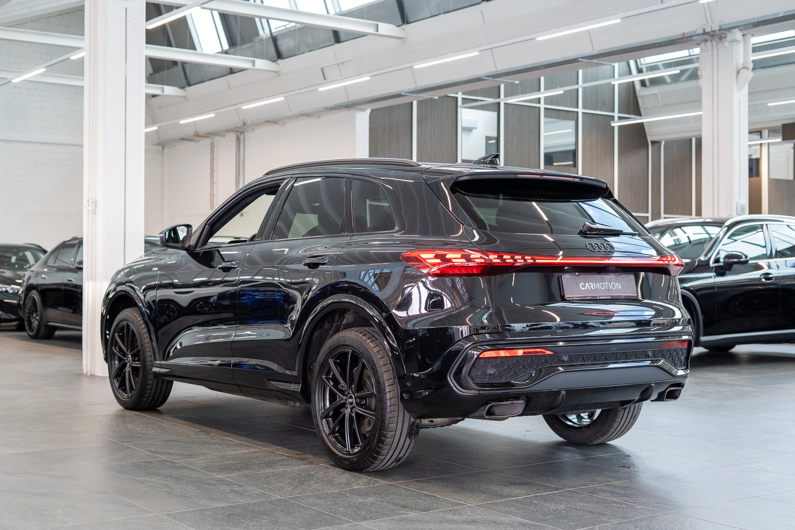 AUDI Q5 Sportback 2.0 40 TFSI S Line quattro S-Tronic / S-Li, Benzin, Occasion / Gebraucht, Automatik - 7