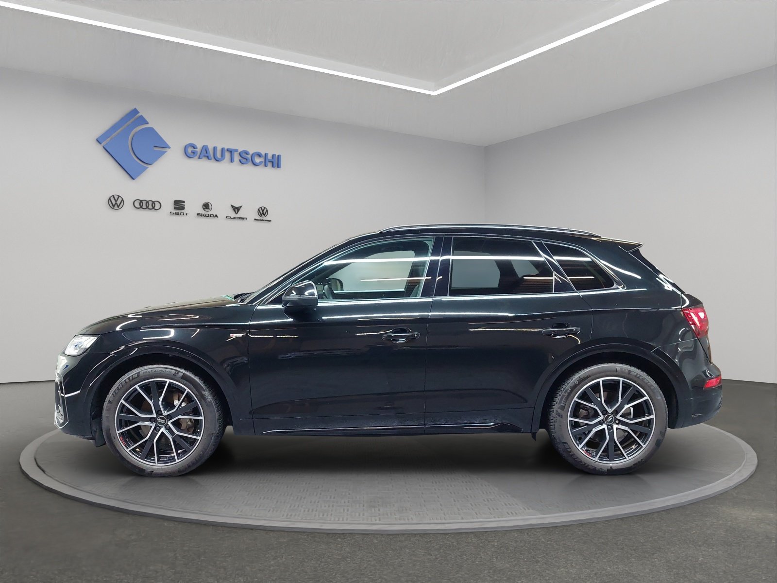 AUDI Q5 40 TDI S-line quattro S-tronic, Mild-Hybrid Diesel/Electric, Second hand / Used, Automatic - 2