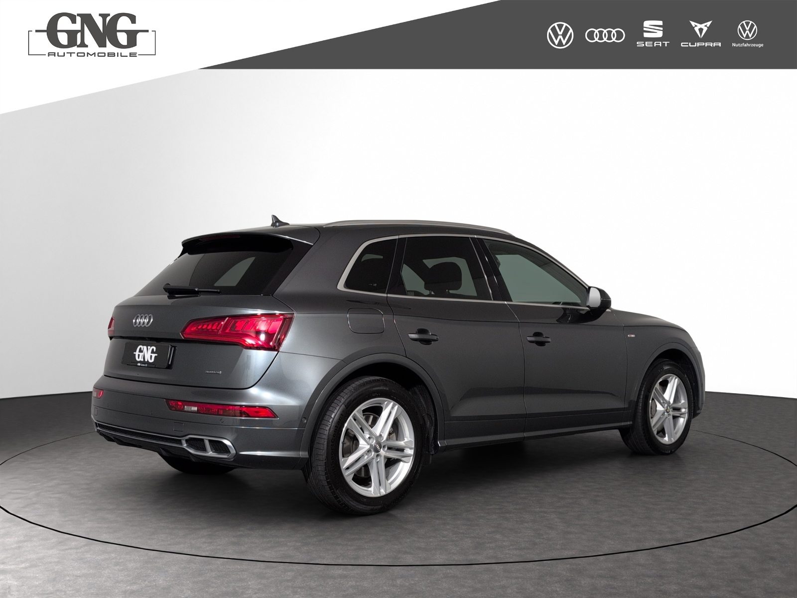 AUDI Q5 55 TFSI e sport, Full-Hybrid Petrol/Electric, Second hand / Used, Automatic - 3