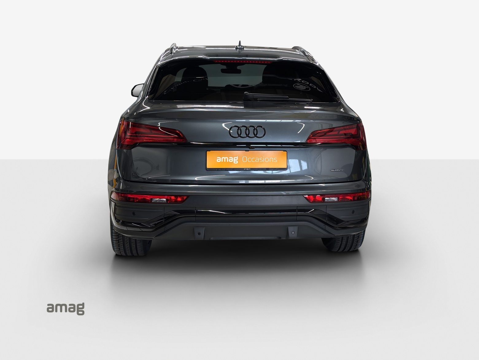 AUDI Q5 SB 50 TFSI e Black Edition, Voll-Hybrid Benzin/Elektro, Occasion / Gebraucht, Automatik - 4