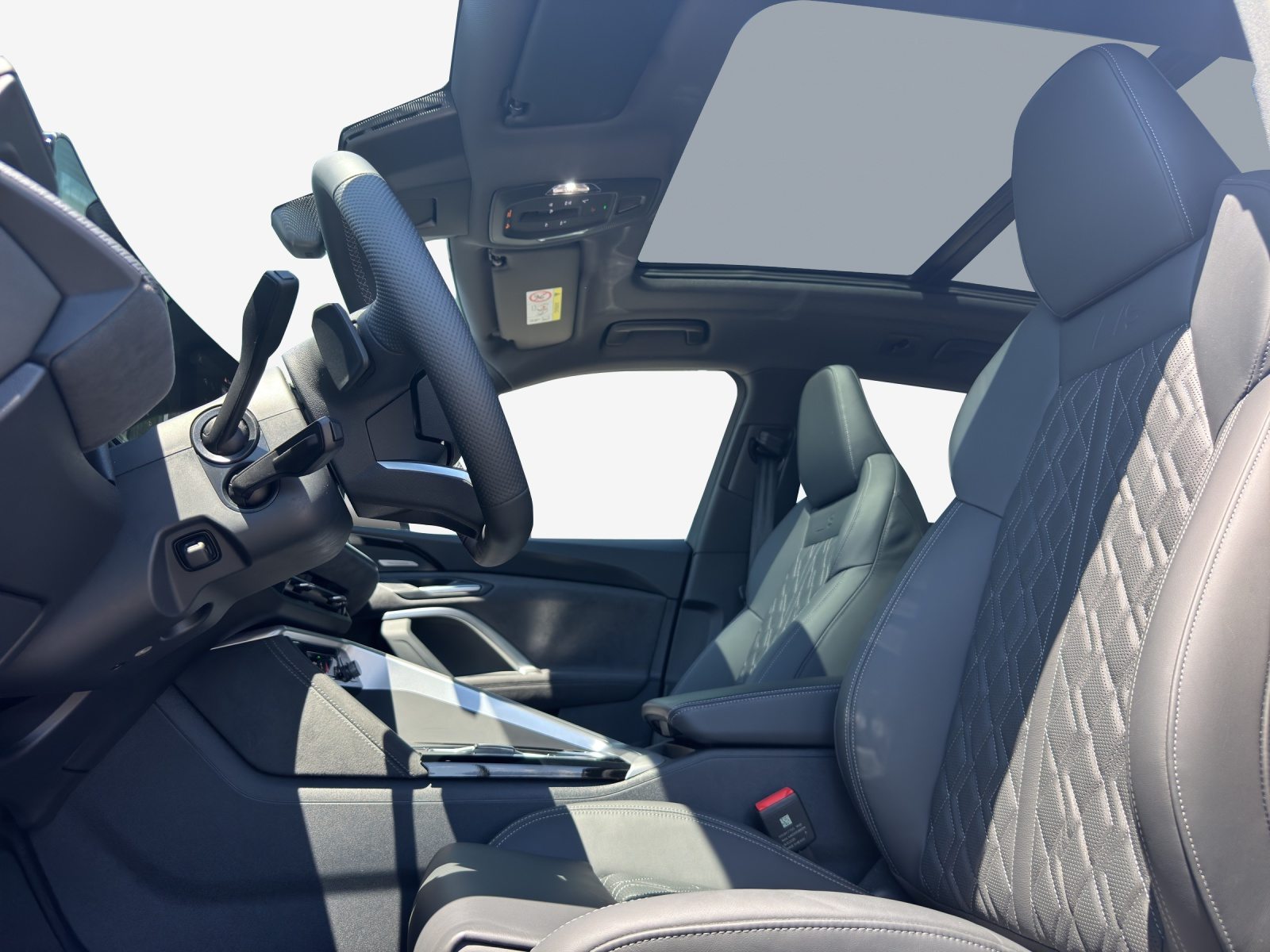AUDI Q5 SUV e-hybrid 270 kW, Hybride Intégral Essence/Électricité, Occasion / Utilisé, Automatique - 3