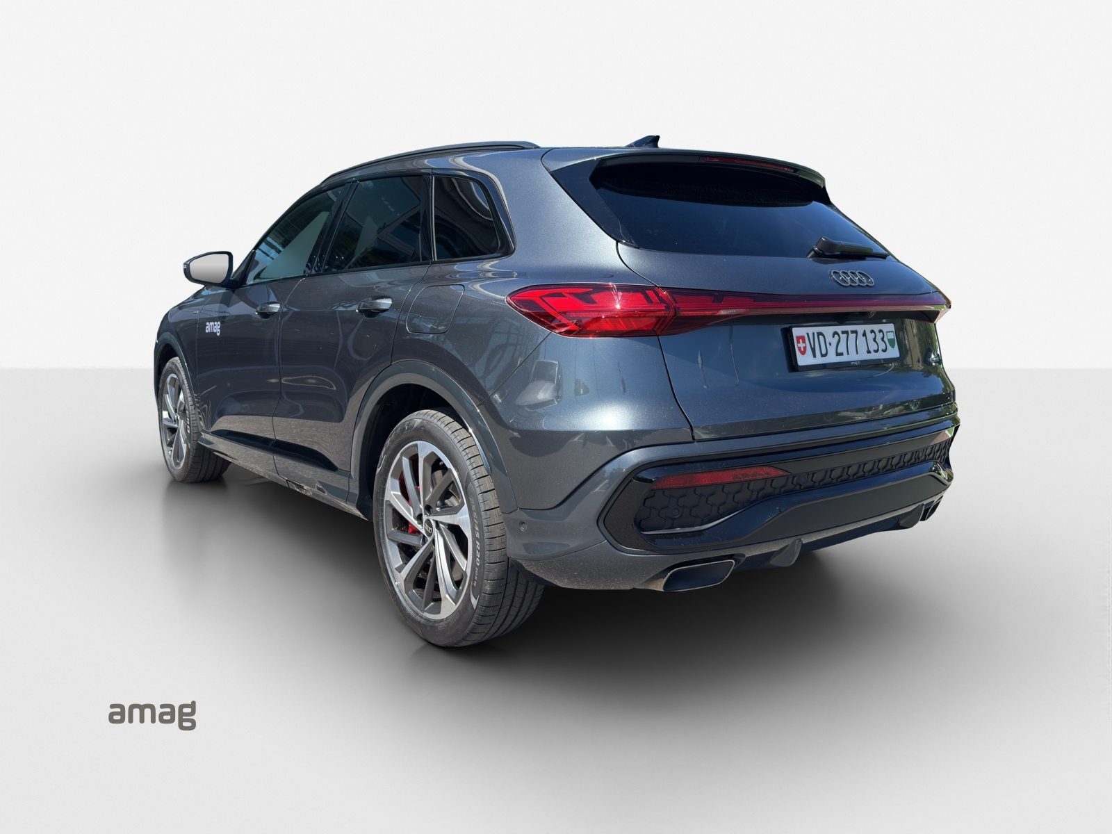 AUDI Q5 SUV e-hybrid 270 kW, Hybride Intégral Essence/Électricité, Occasion / Utilisé, Automatique - 4