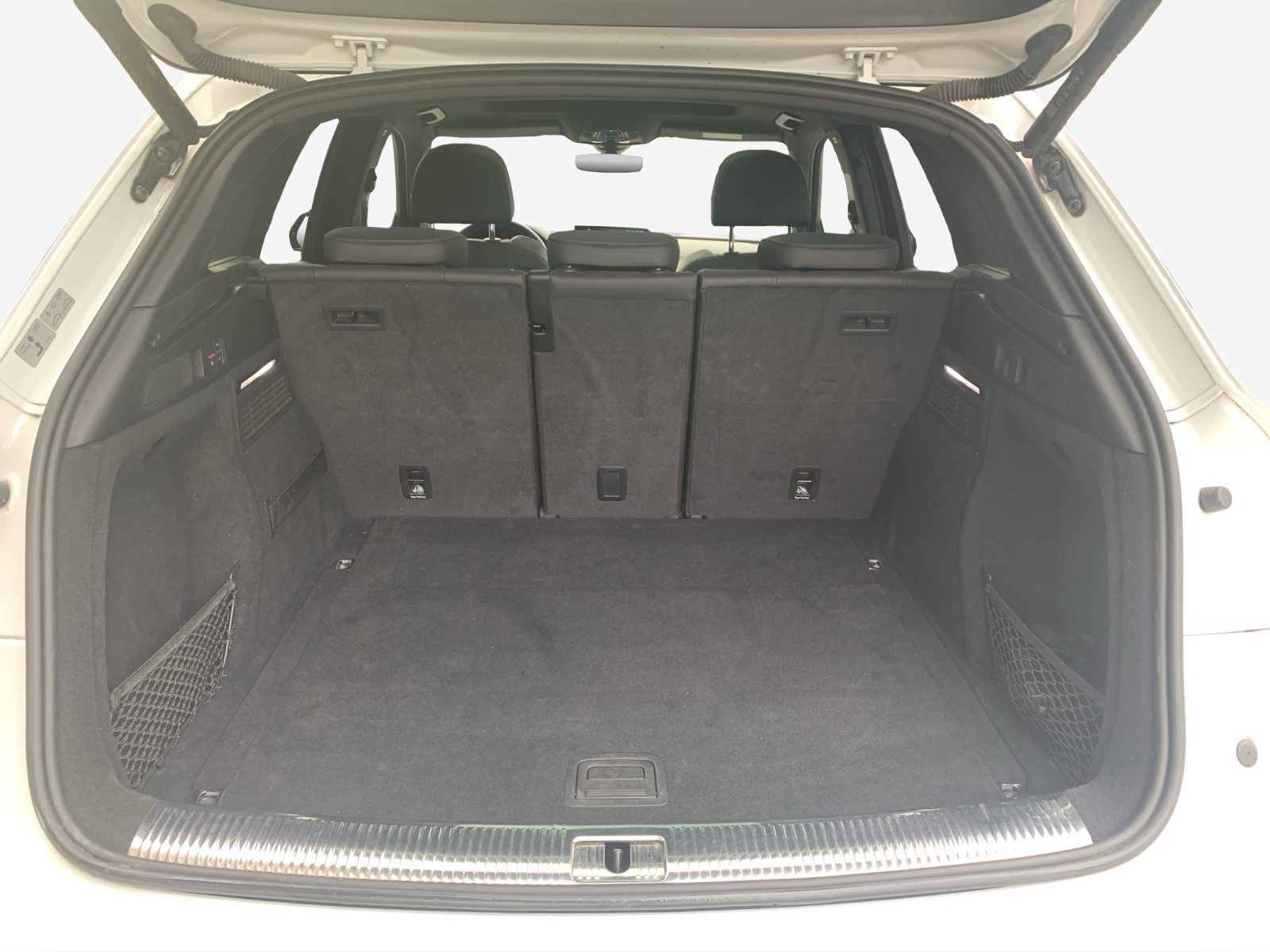 AUDI Q5 40 TDI Black Edition, Diesel, Occasion / Utilisé, Automatique - 7