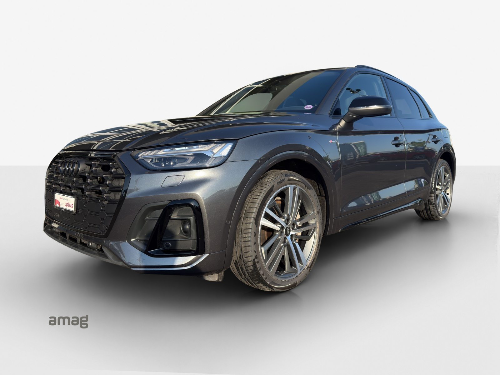 AUDI Q5 55 TFSI e S line