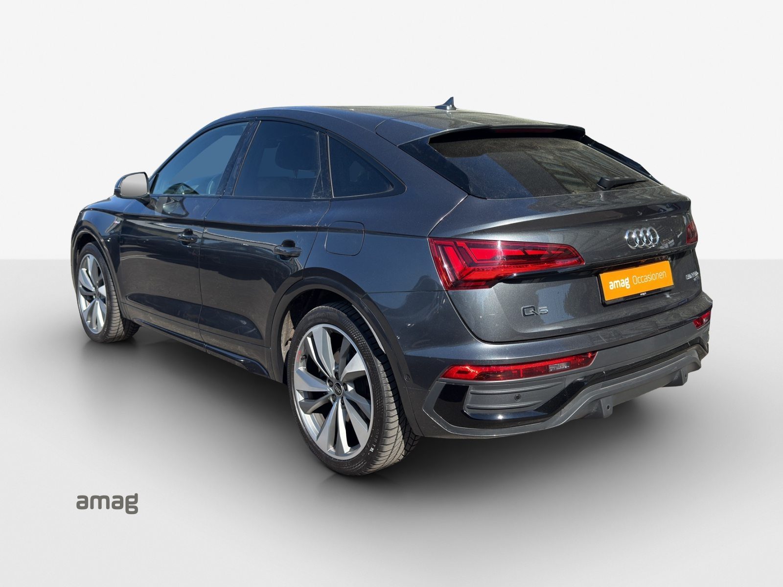 AUDI Q5 SB 50 TFSI e S line, Full-Hybrid Petrol/Electric, Second hand / Used, Automatic - 3